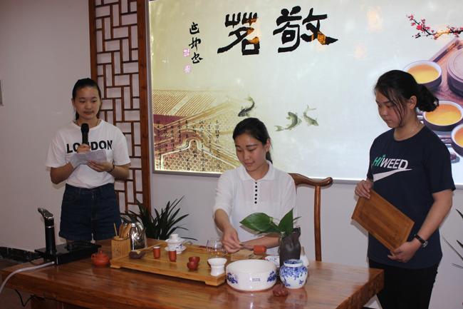 国产午夜福利十八禁在线观看