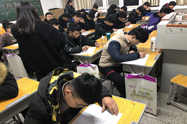 国产午夜福利十八禁在线观看