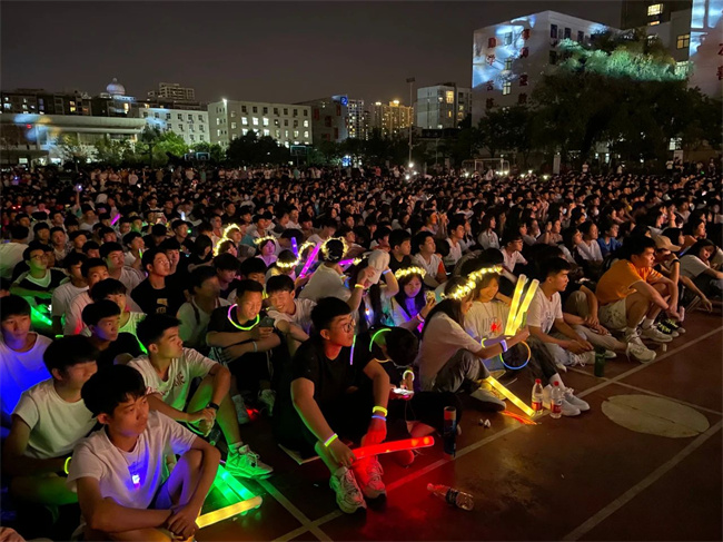 国产午夜福利十八禁在线观看