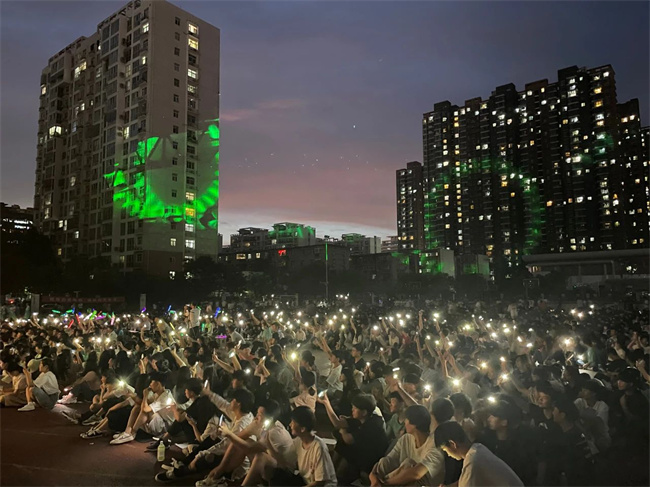 国产午夜福利十八禁在线观看