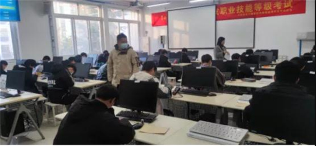 国产午夜福利十八禁在线观看