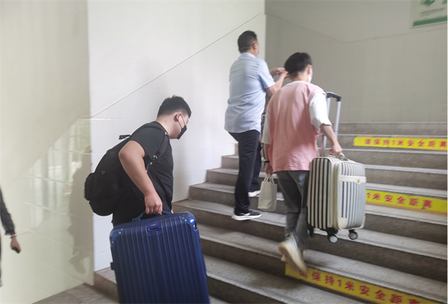 国产午夜福利十八禁在线观看