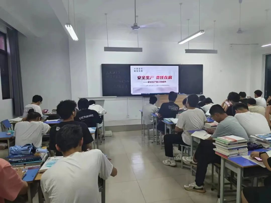 国产午夜福利十八禁在线观看