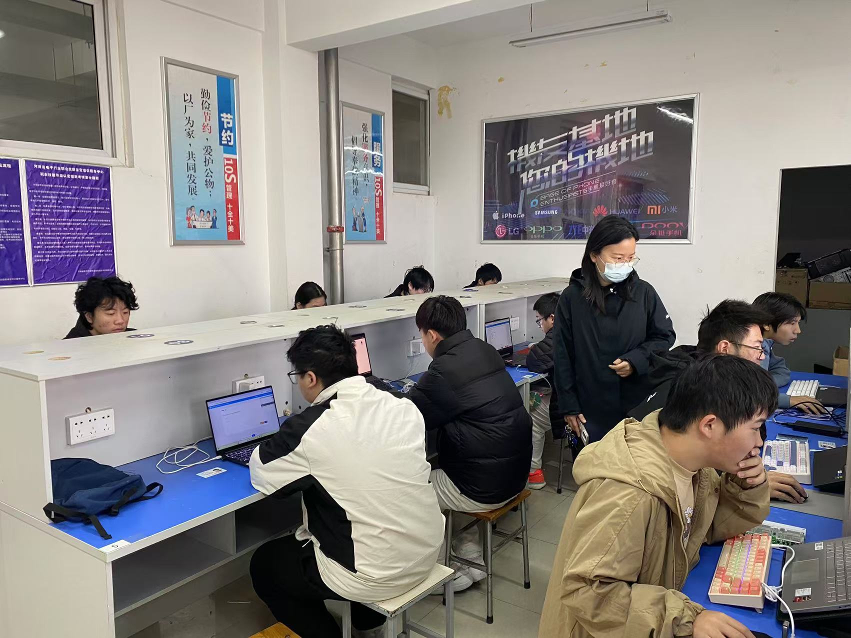国产午夜福利十八禁在线观看