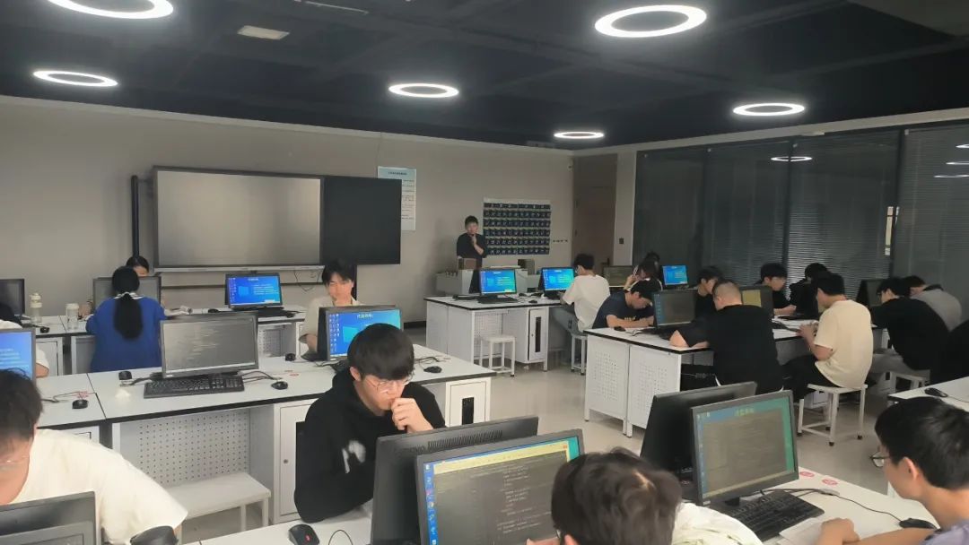 国产午夜福利十八禁在线观看