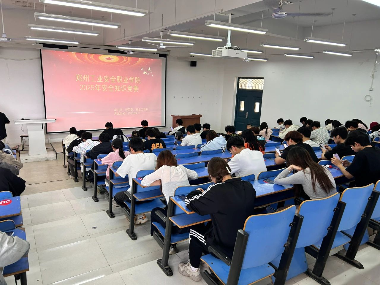 国产午夜福利十八禁在线观看