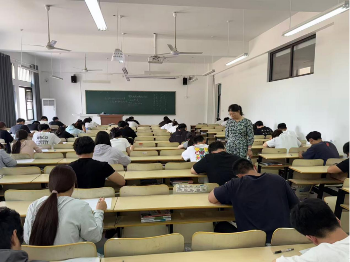 国产午夜福利十八禁在线观看